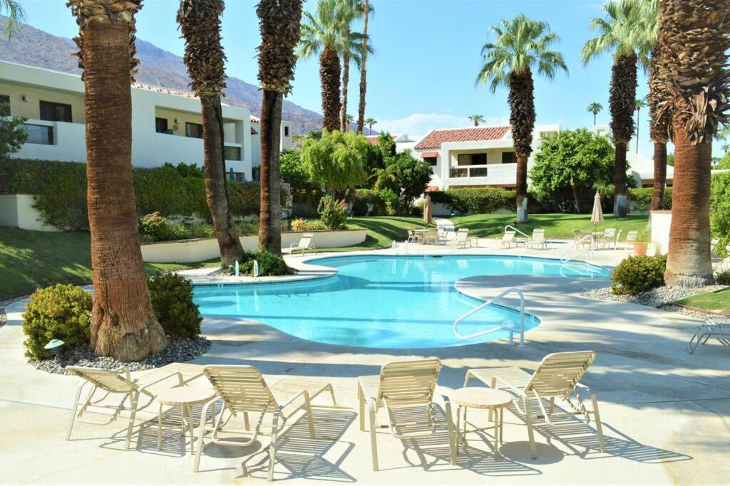 Canyon Granada Getaway Apartment Palm Springs Bagian luar foto